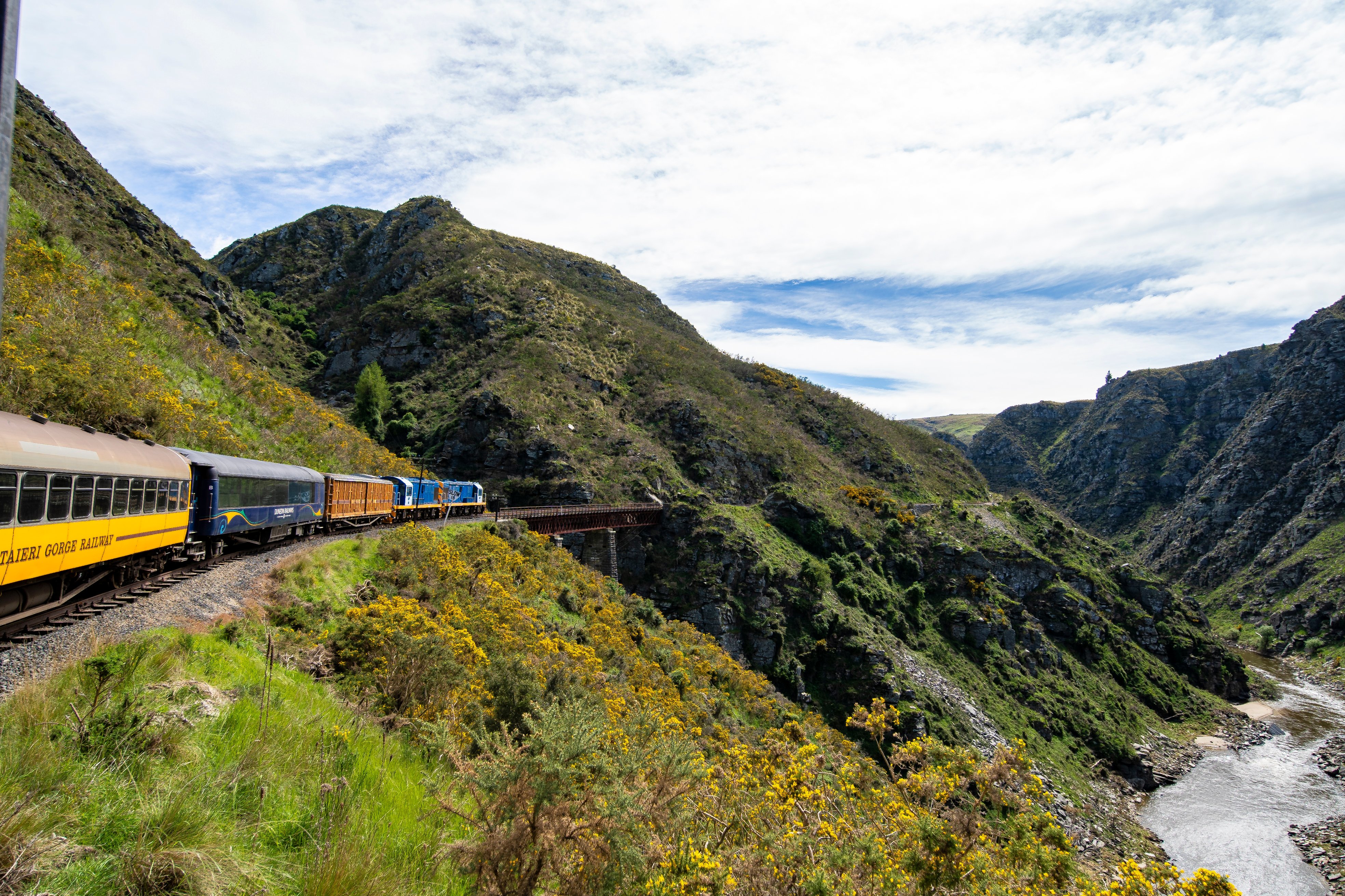ATTRACTION_TaieriGorge_Onboard_053_DunedinNZ (1)-image