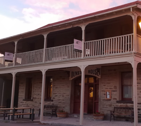 Accom - Dunstan House-image