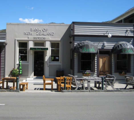Eating out - Banks Cafe-image