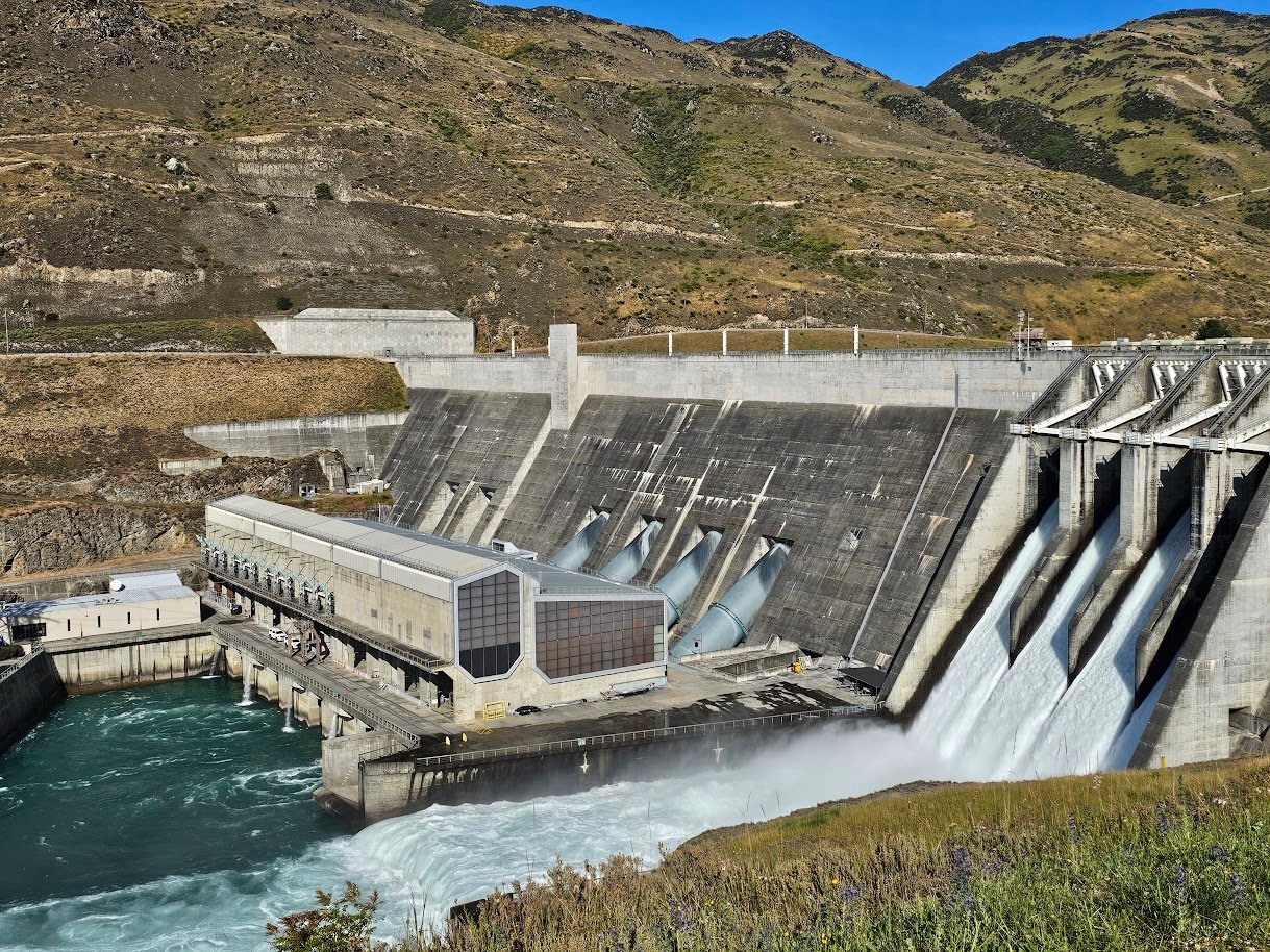 dam2-image